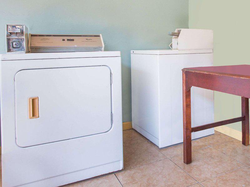 6765D7A81C4D22B94C0FD77C777002F9