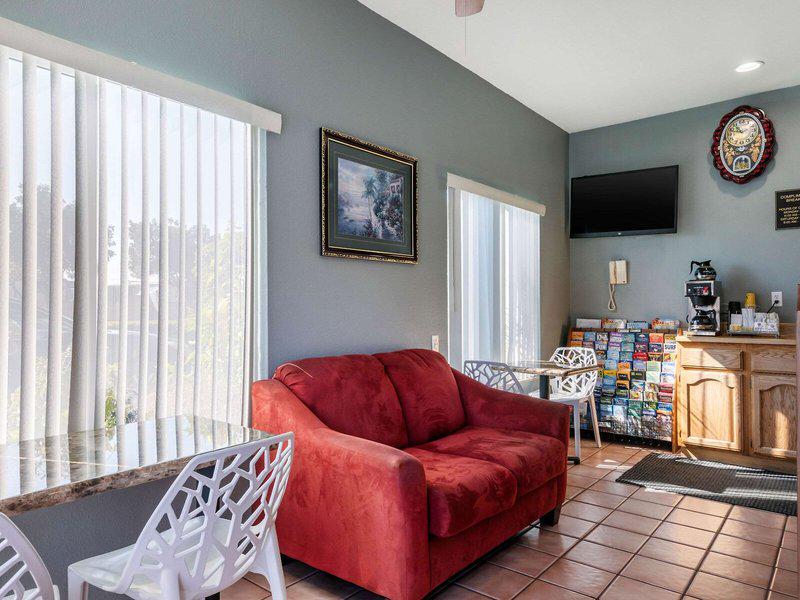 B7C55DF11353A0E99E1A1F7C488BC150