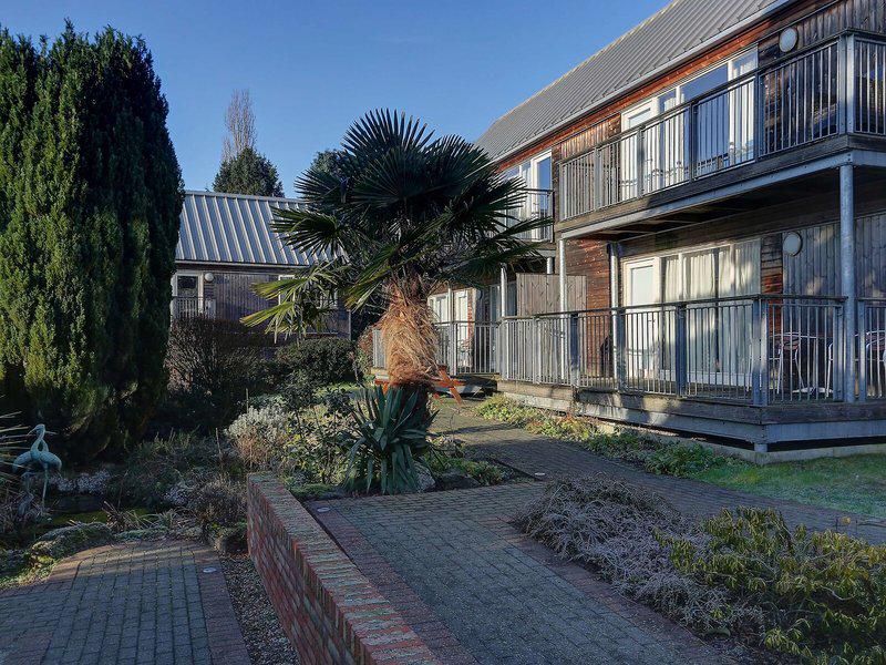 F3C098919E4E4FFA367EA3AC537930F9