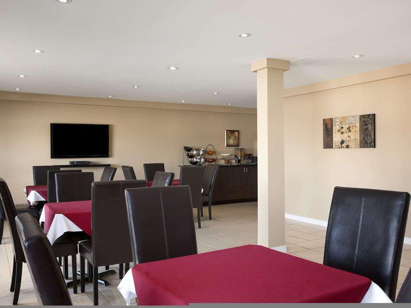 B47FB093DBEC4096E0C0530A19F3ED52