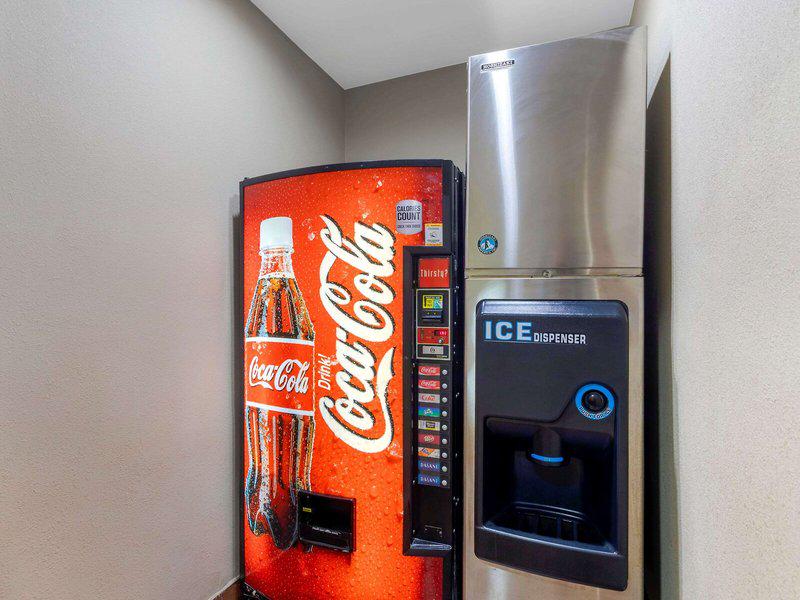 88B2B269C945D213D71A11F121D37FF6