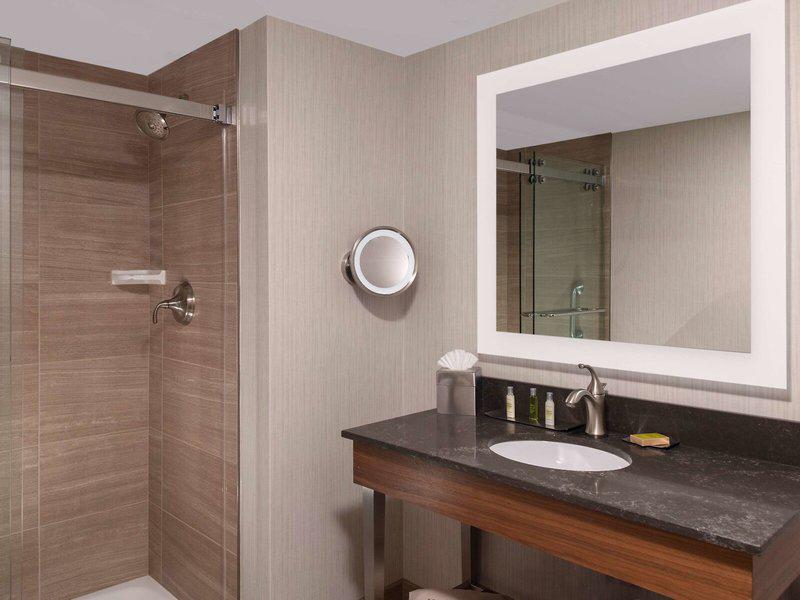 4FC7FDC2F73F52940665161BAE68CB51