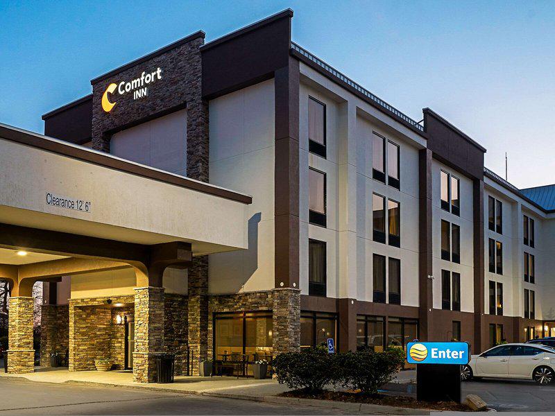 F561CC6B43F64780A8C4E1DEADFDDE7B