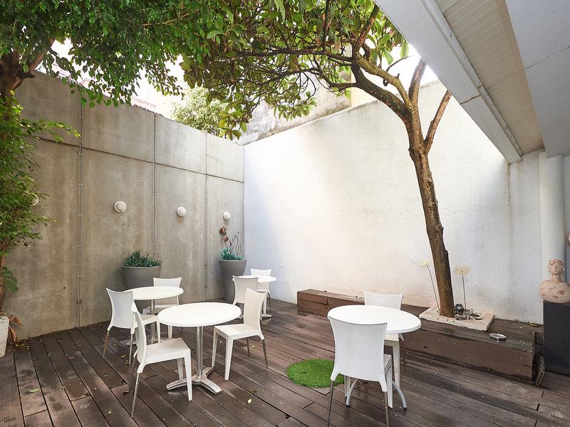 2DF18948154AAACE7FD58F05AD8E2C09