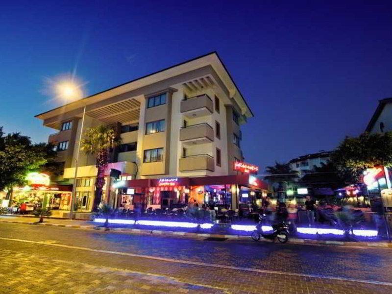 581CBC8882E140AA4A25FDEDD16D6631