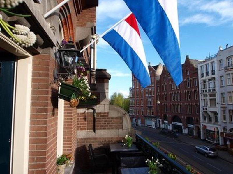 876C9E5C65A888231F06FF4417DD38C0