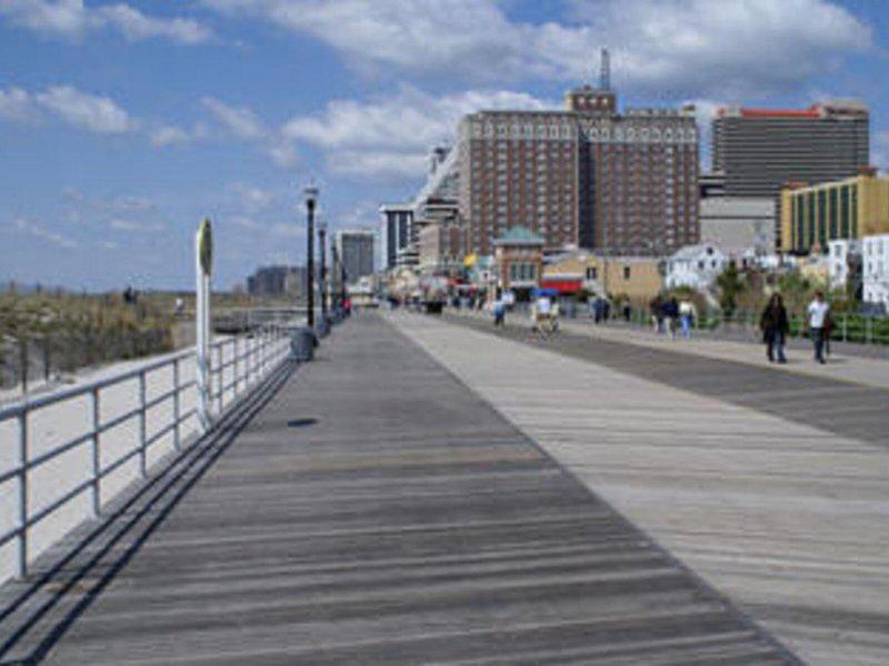 D6C19BFAAFA0ACCFE7F06A475C23C5AA