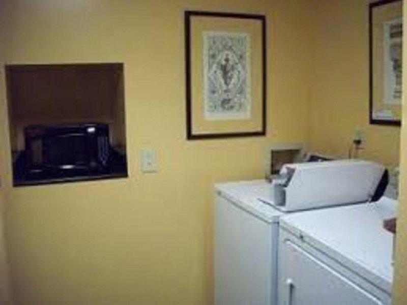 9CCF6844A93A1A98F879A0D15196BDC1