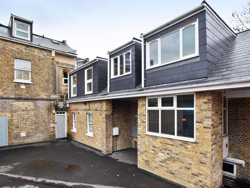 2692CFE33969130D2275421B3CFEC418