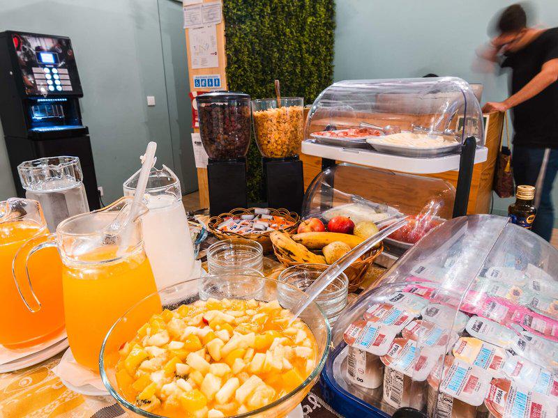 DCF6AD5F7DD14B309F586C1179249090