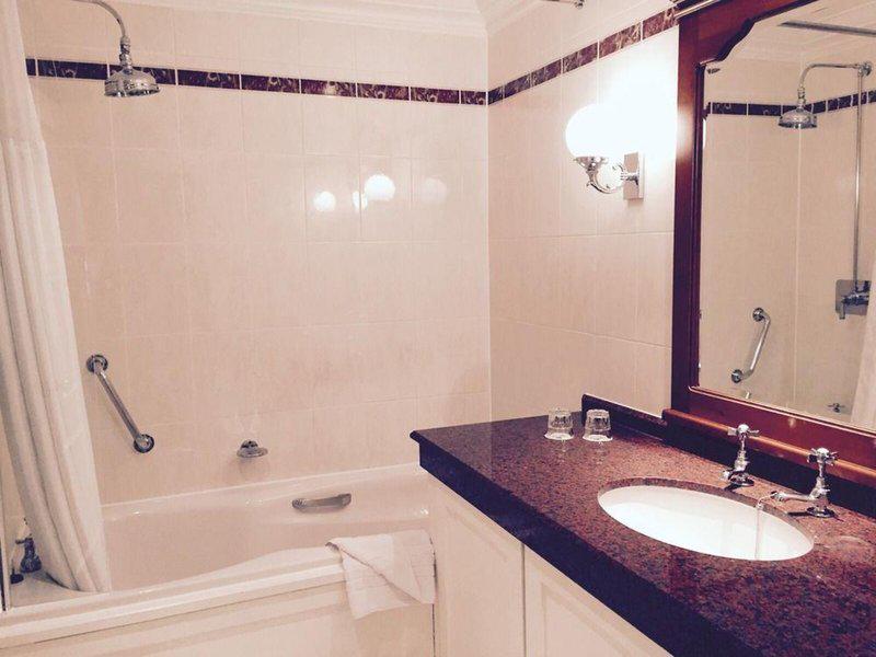 3C769B4FB1DCBC819E08F7F9EBF8ECC6