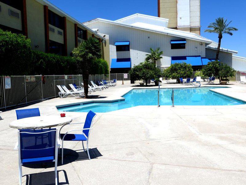 817700BFE5ABA2278F00BCE48BC22AA6