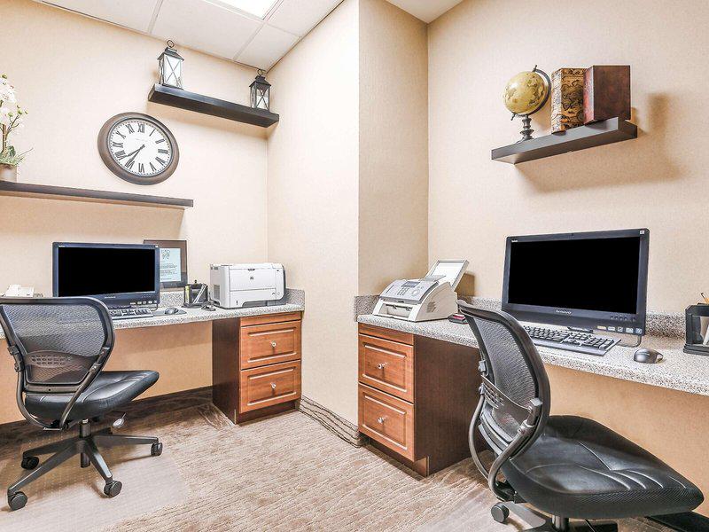 8E189617B8408D9DF41B00B647E83CC1