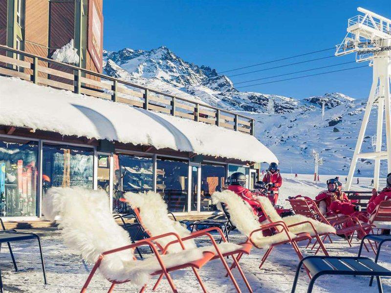 AC2E3B174BFEE8190F25DA7F78A7E2E0