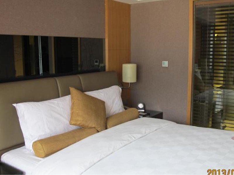 F6238A388505A08A0BFA62EA108078F1