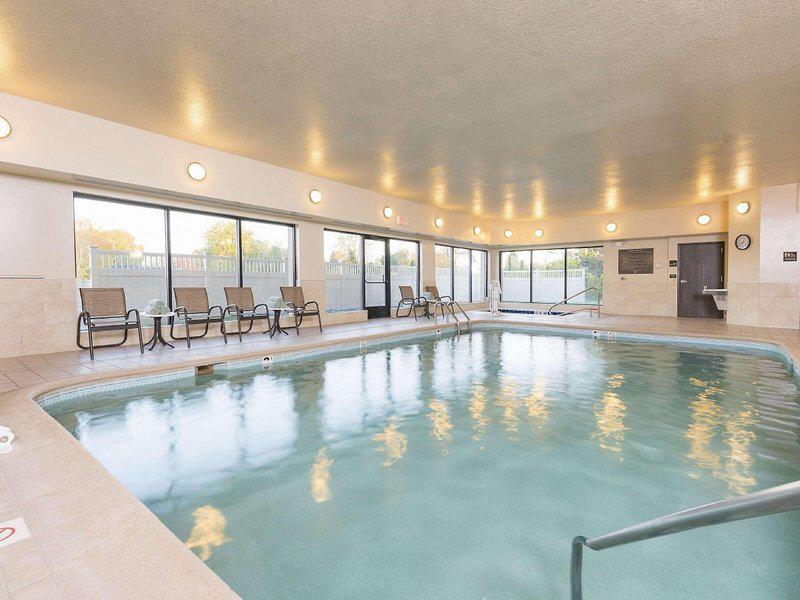 81A211D2373D7905EE04B9549F4684DE