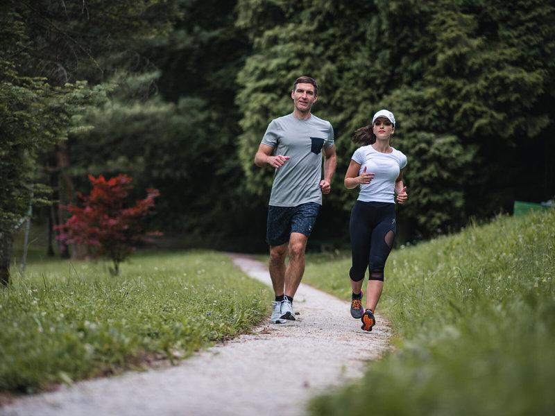 E99E8238B3D81E64019AE77F89D1737F