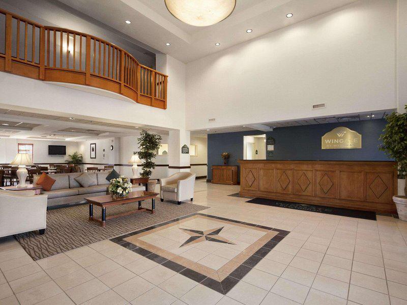 82700A2B49B58CCF18D3C1106B3222D2