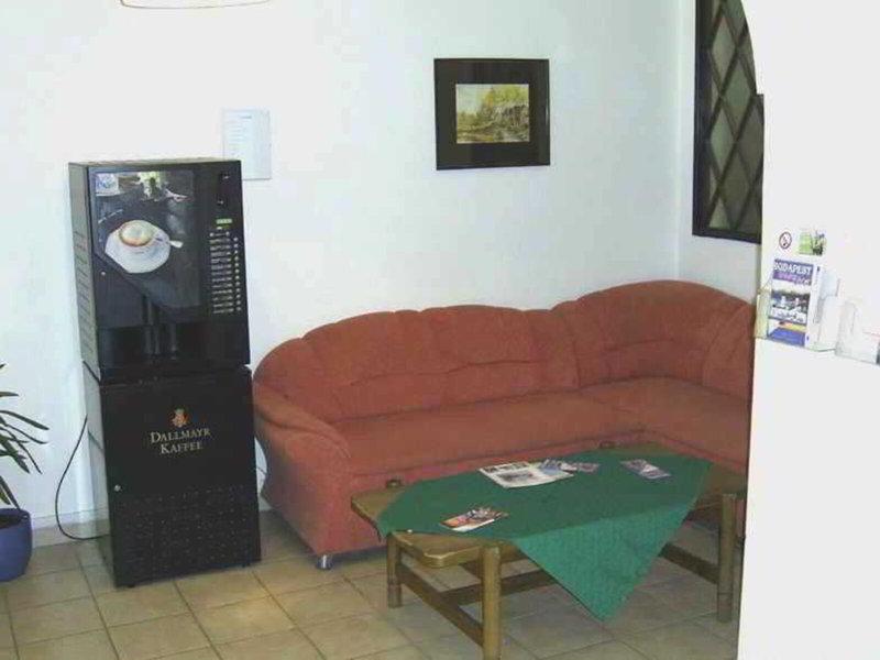 F2370FB80C972AD5E8819111243362A5