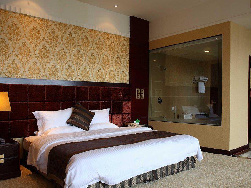 97251EC26FAB2DE4A4EC0D60422157C7