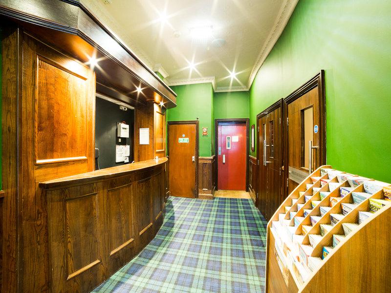 C0E2FE3B773B2D03FCA130E168F24A84