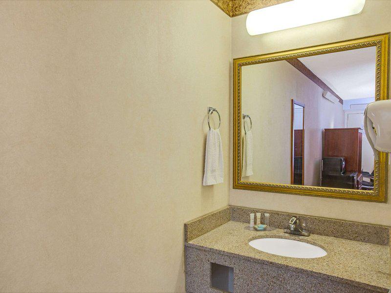 DF7D2D47A014E1F49FA60F4F49D5FD3A