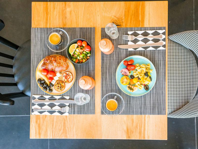 60C06CF6ADDB1155A0EA05301967A3B9