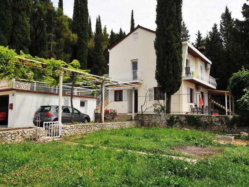 B0D7EC8000F30B44885BB4A58048E4D3