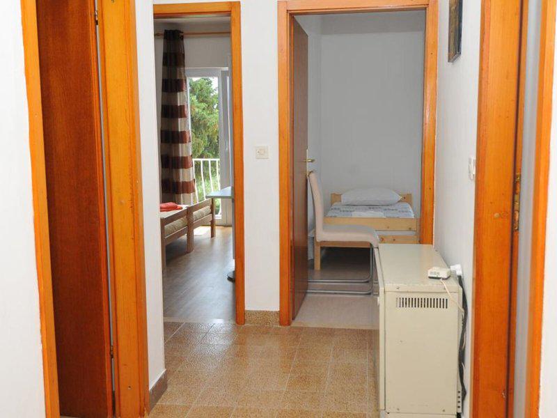 40701528EB0314CE79F2042299D6F35A