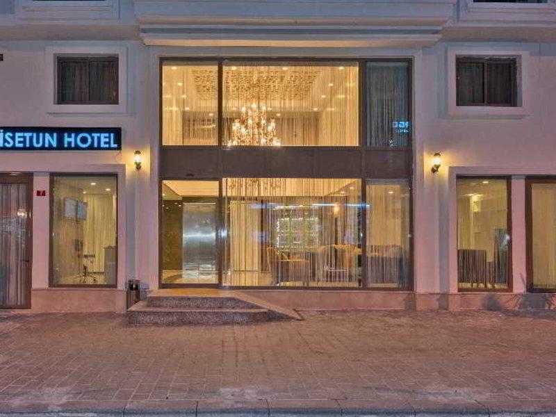 BEF3A965ED663F6580F8B29582B2FC59