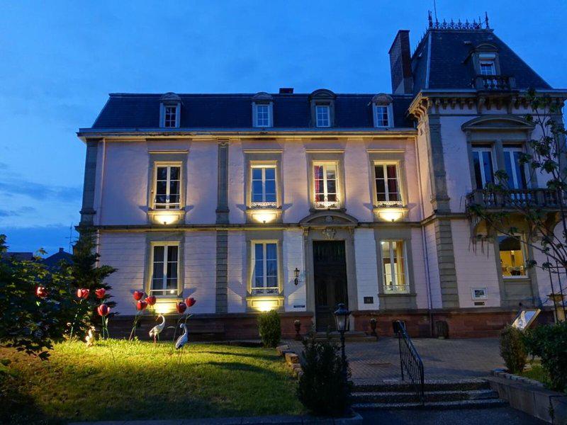 A011AF9169A032D47AD82B0AA3889989