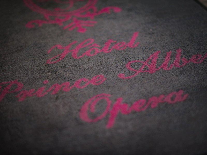 C8139B74B34DFCEC6562C80386ABA5C4