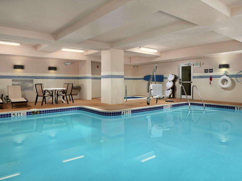 C8291CBAD63D9122D0E3959C1F42222E