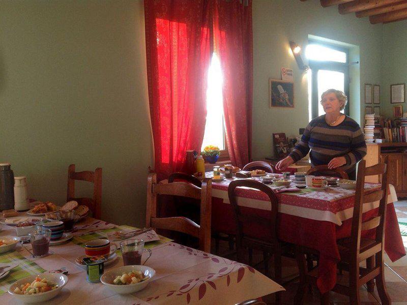 6AD2371AC0CB8147BA050E98E8E3CE4E