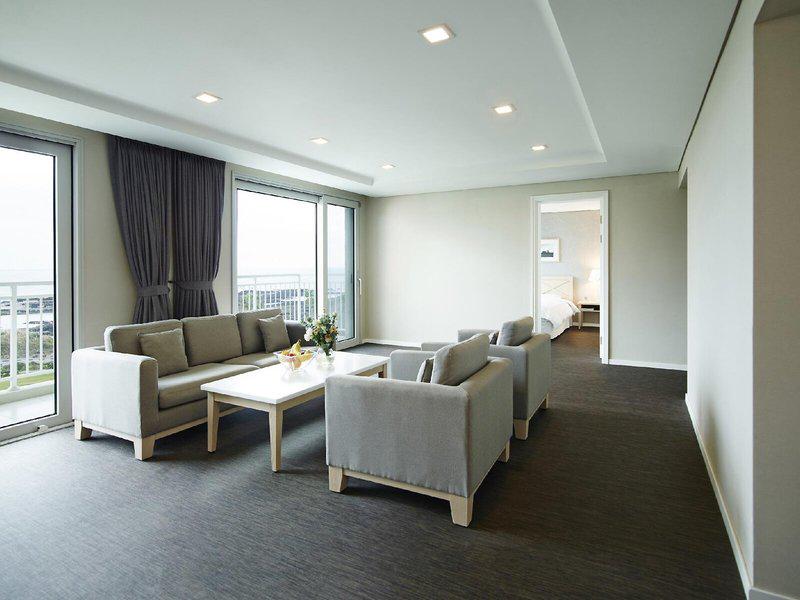 7D136BCFAFEE2C687D022A98A05A7980