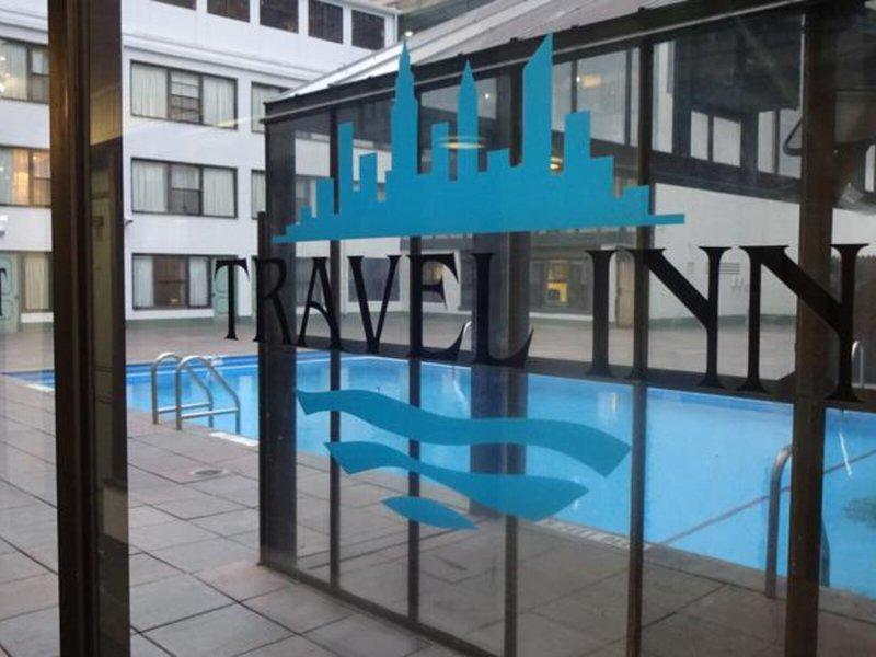 79F2FF45876F7B2C4B44FAFB9B3A7B73