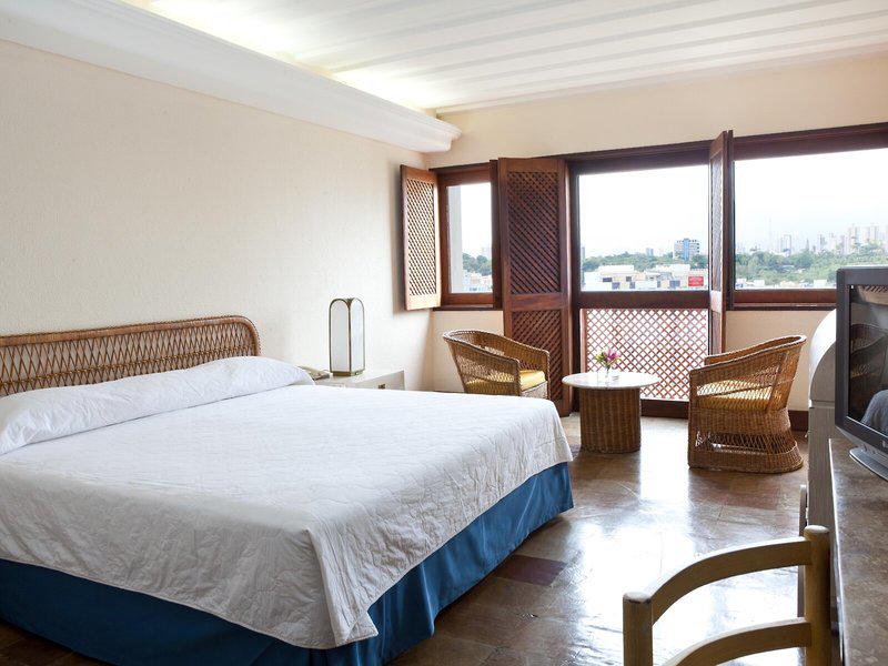 5AF9FCE75BE4A8A6622BBF6BE48B05E3