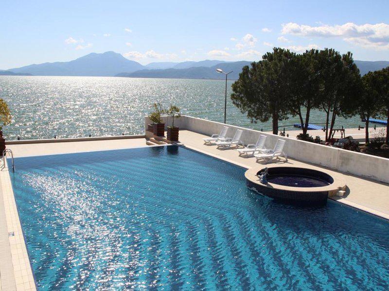 D1CE4C3ED9F2E7832C88D2AACFB7C1C5