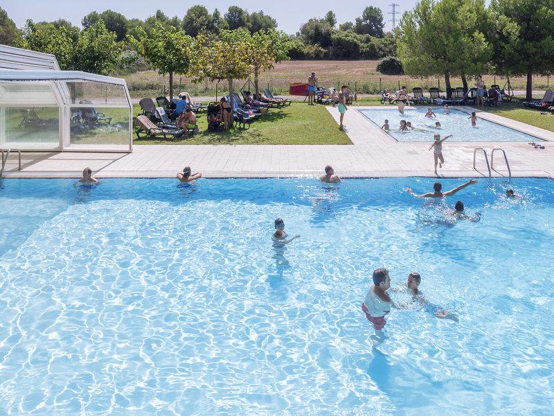 93FA97D9A9A5F1809F19CF0F232341C6