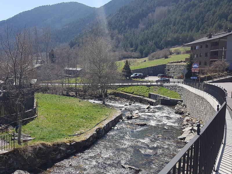 8BCE8450480481C76228FFA73F0FA86F