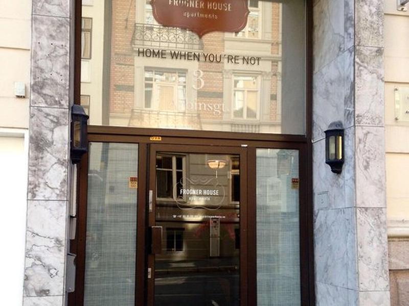 5FFBBE6A608A57B5CB9D7B2963BC1D92