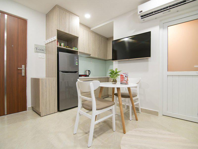 1469E6F1FC2FD621250B8B0284F8EA1A