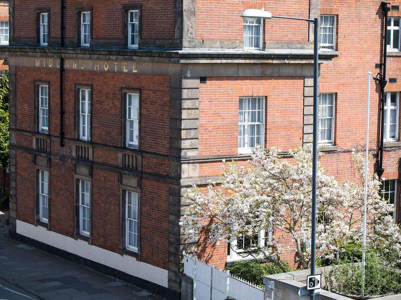 22061A5CDE8CDAFC42EDD89A7BE209F4