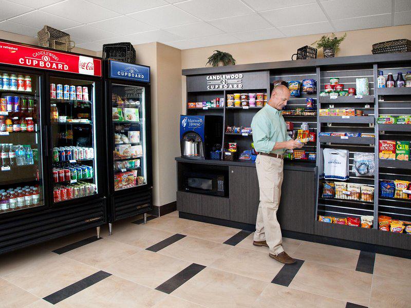 F2B2F39B1A49C9C3A78A1C948FE6643B