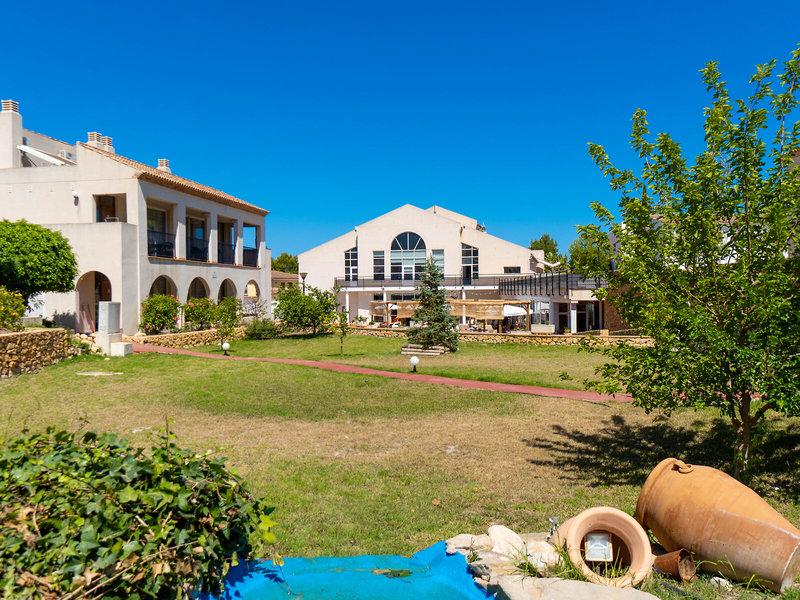 FD9B6E0AE51DC958FE53EA38D7BE3142