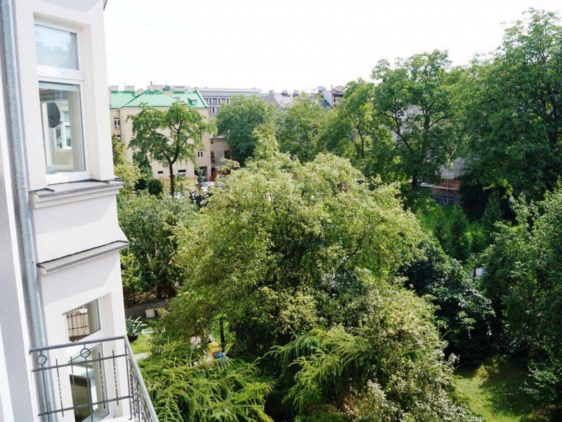 FD7E9E8F30C4ADEBC55BA6F5CD0F23CB