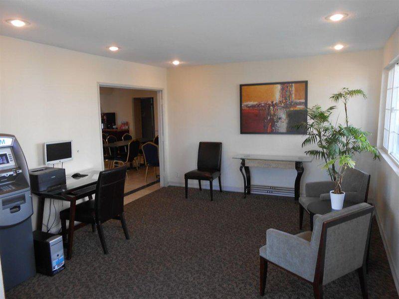 9DAA72B19D1E53FFF4703CAC7EB1C718