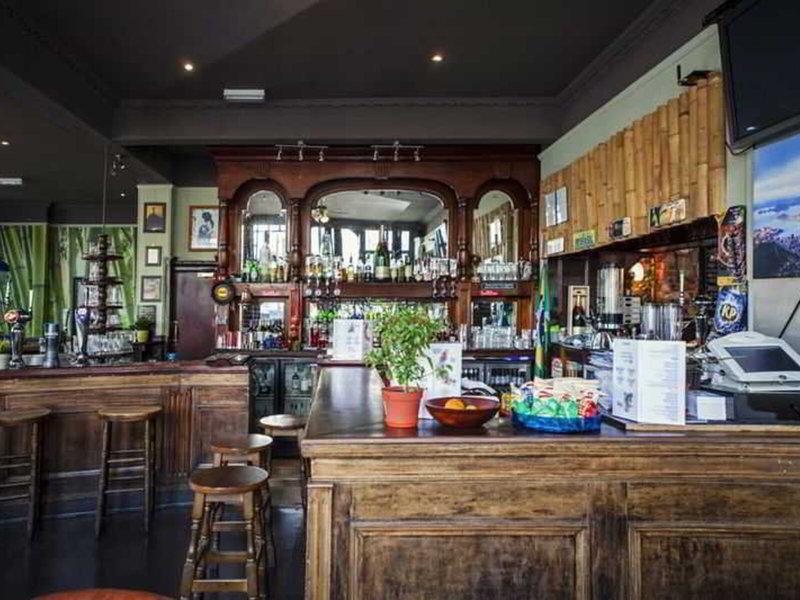 ECBFC8B3321F0FE24FEF56D72507F700