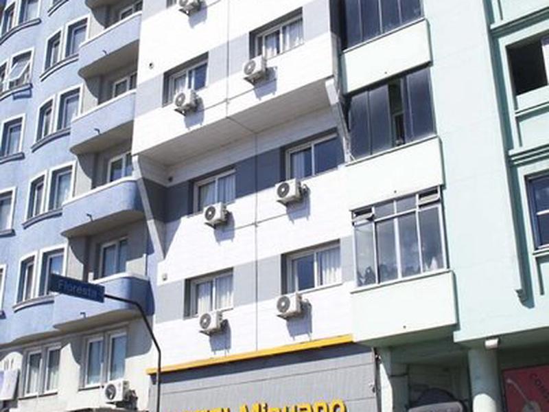 F90F0A568B8DA7F57A25BB07E2386FDF