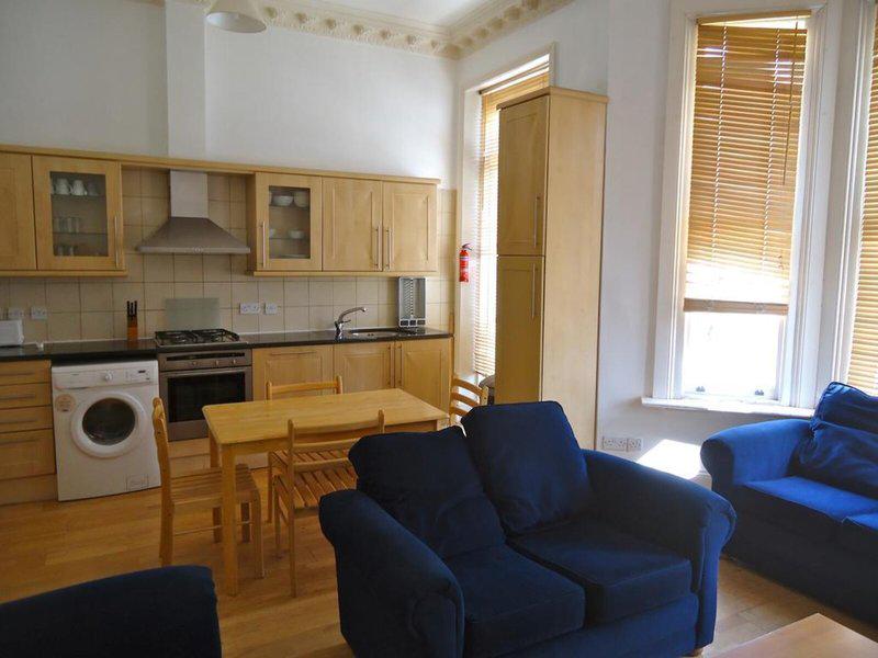 61214132F8B83BBC49903D4926B10B42